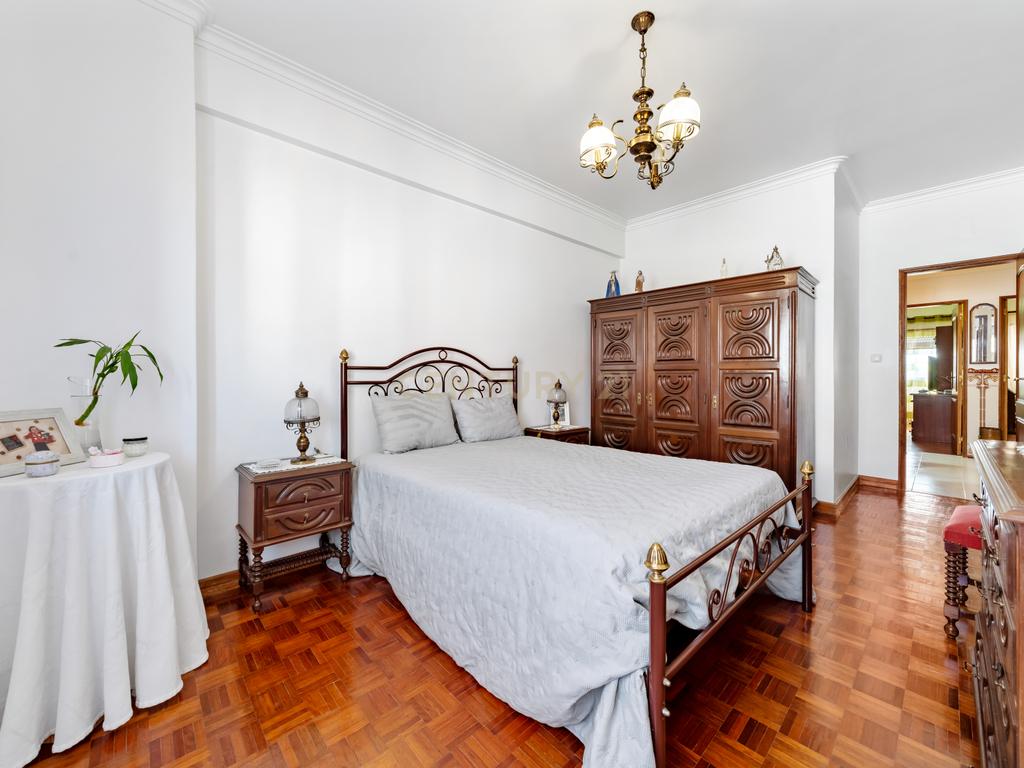 Apartamento de 4 assoalhadas Baixa da Banheira - Image 19