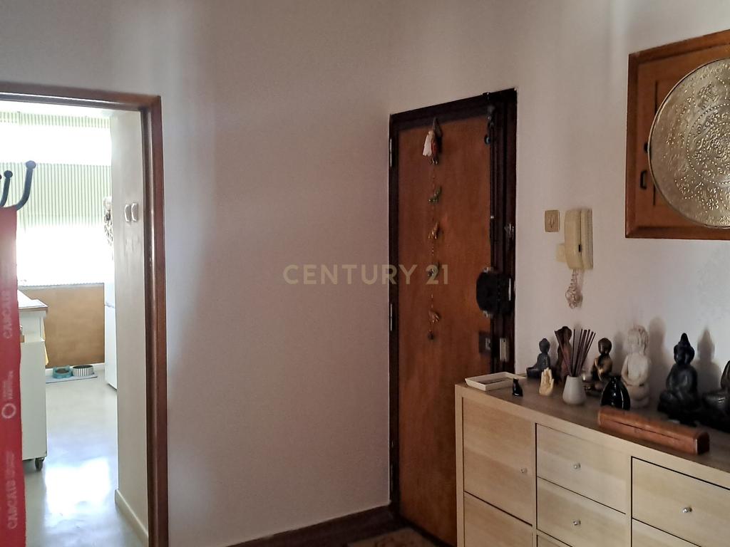 Apartamento T4 na Rua Gil Vicente - Parede - Image 24