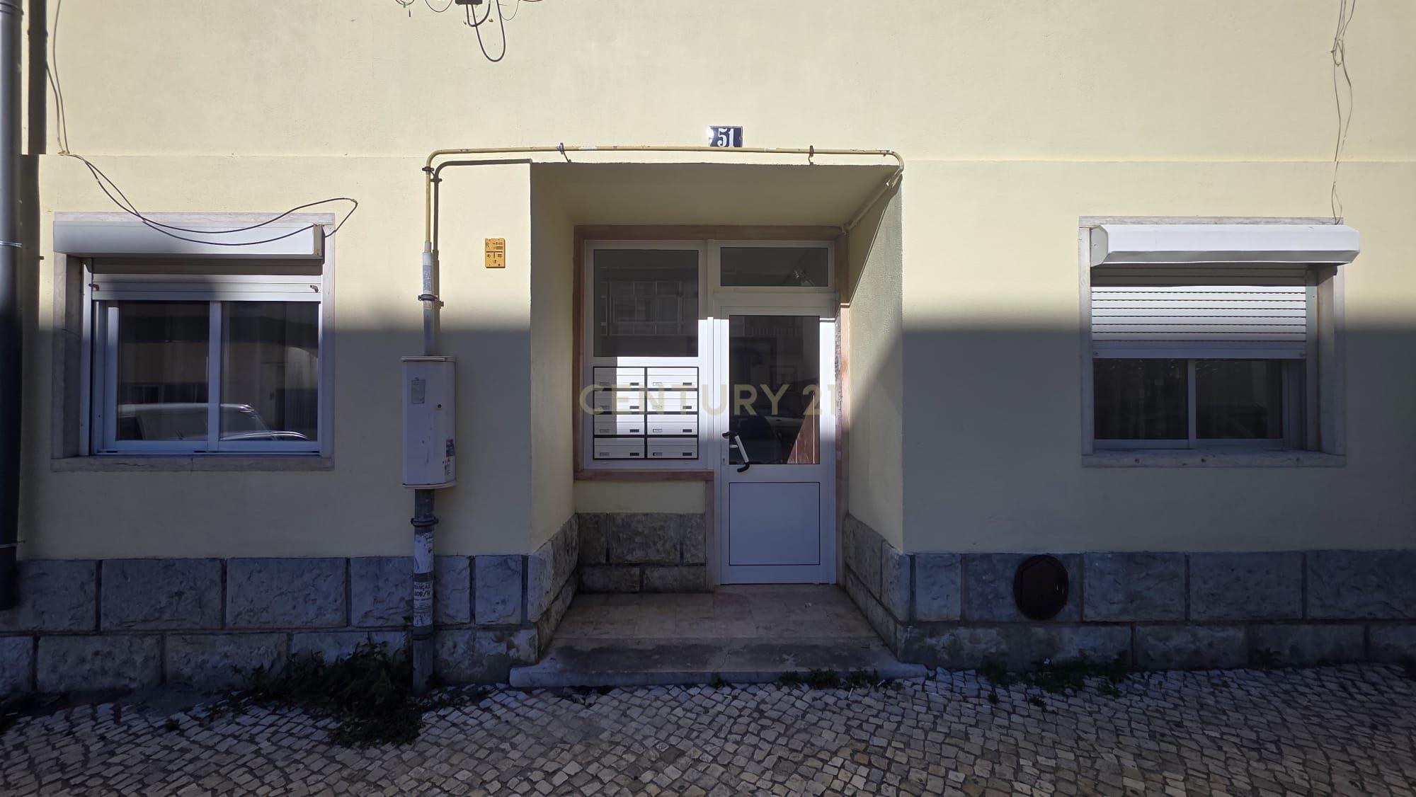 Apartamento T3 à venda em Rio de Mouro, Sintra — foto 2