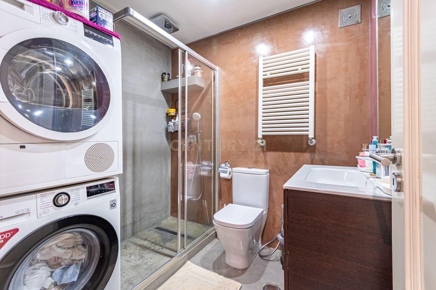 Fotografia 12 de Apartamento T3 convertido em T2 com Closet e Parqueamento na Quinta Nova – Odivelas