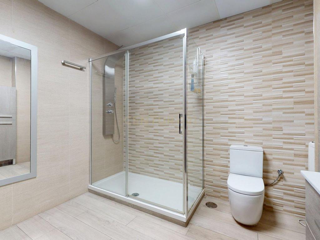 Armazém Moderno em Alcalá de Henares, Madrid - Image 17