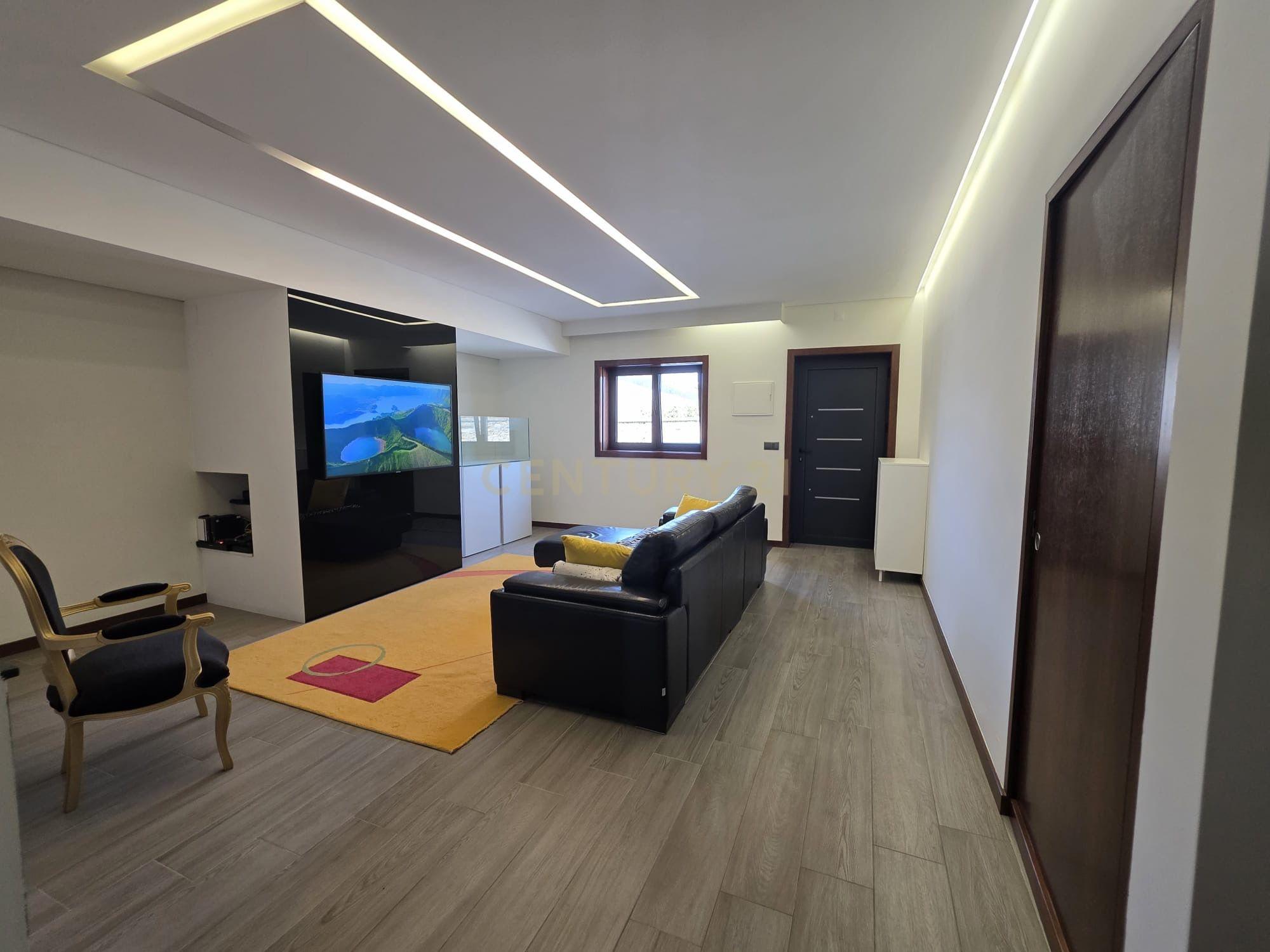 Fotografia 9 de Moradia T3 Renovada | Caxinas, Vila do Conde