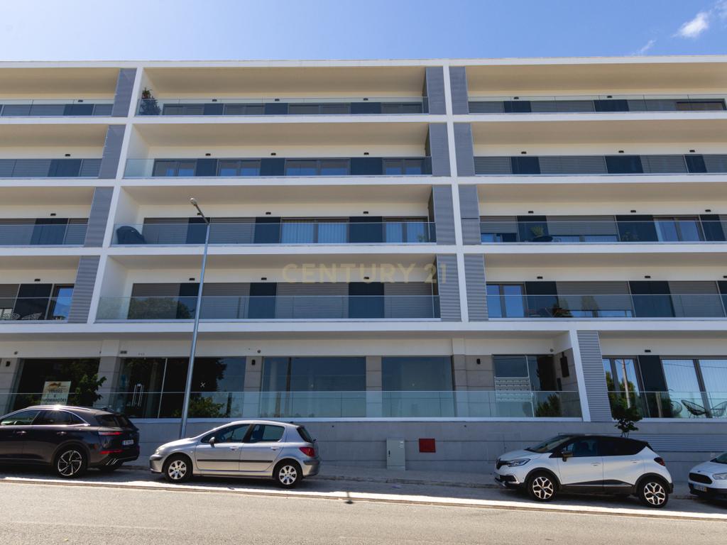 T3 NOVO em fase final de construção | Iria Rio Residence — Santa Iria de Azoia - Image 32