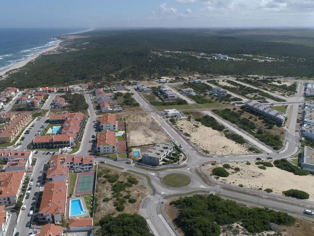 Excelente lote para construção à beira mar - Image 19