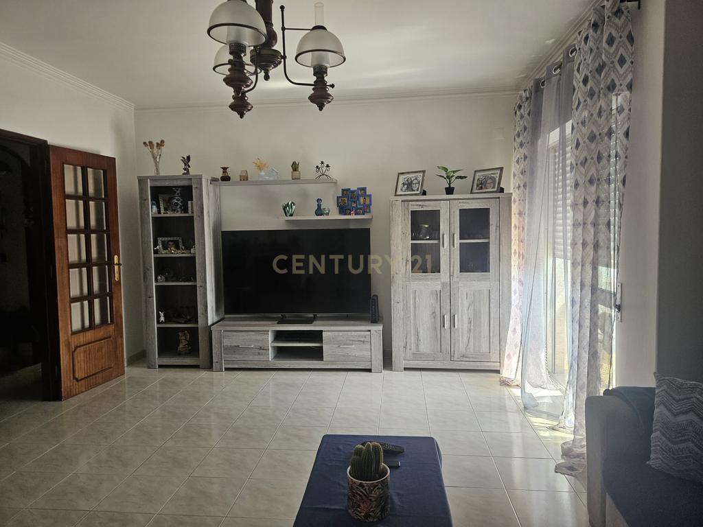 Apartamento Renovado em Nossa Senhora de Fátima, Entroncamento - Image 5