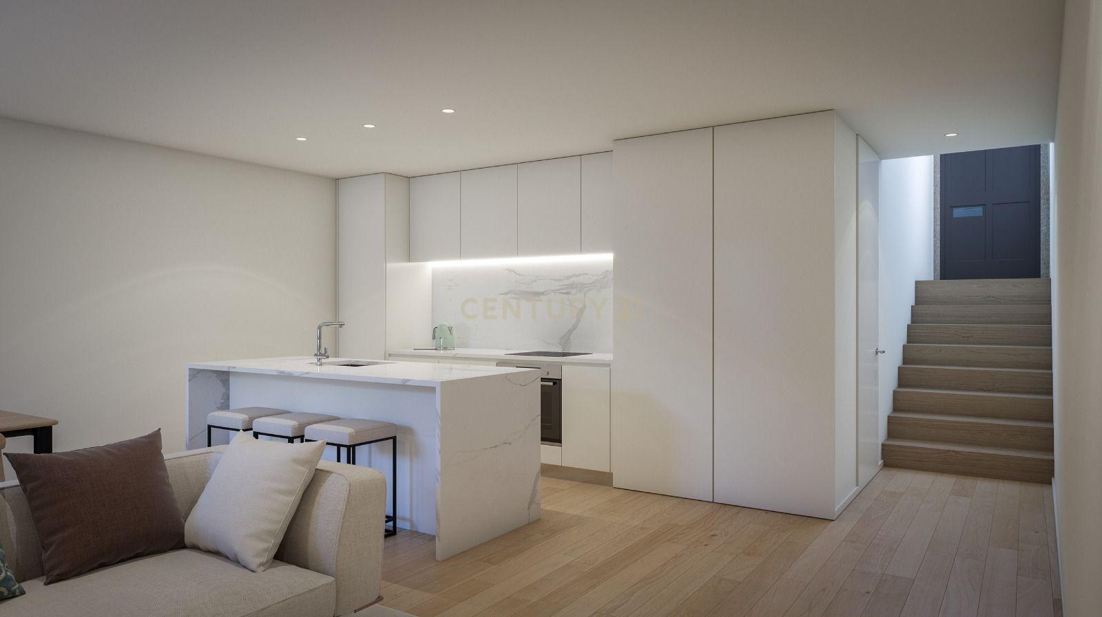 Fotografia 4 de Andar Moradia T2 Novo com Terraço | Conforto, Modernidade e Localização de Excelência