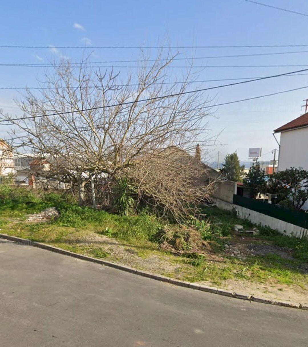Fotografia 6 de Terreno com 292m2 em Santa Iria de Azoia