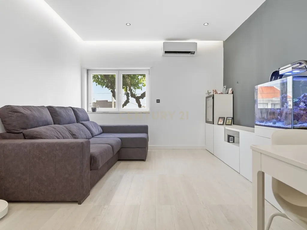 Fantástico Apartamento T3 com Excelente Localização - Image 24