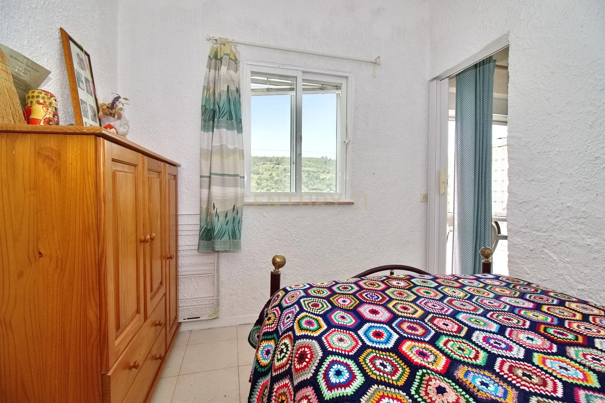 Apartamento T1+2 na Histórica Aldeia do Castelo de Sesimbra - Image 12
