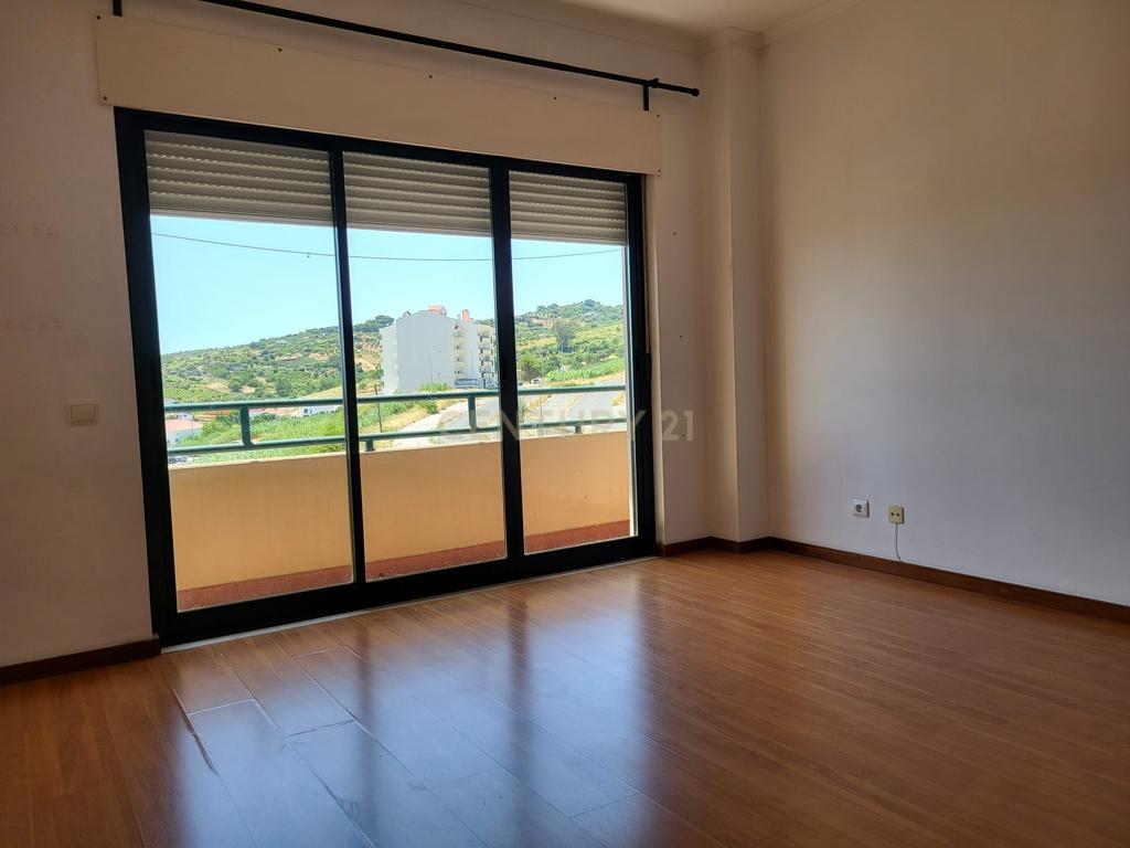 Apartamento T2 - Alenquer - Image 8