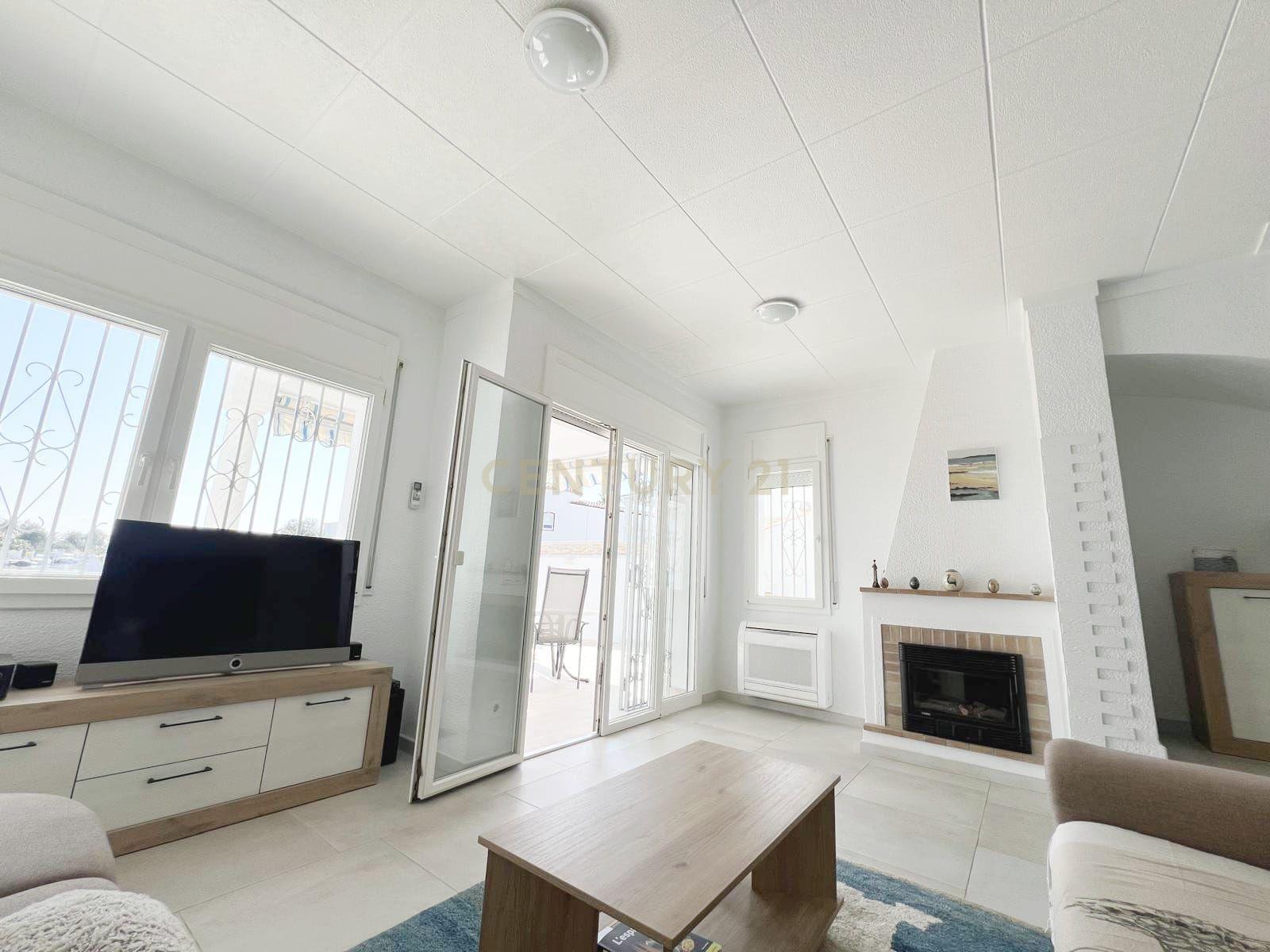 Luxuosa Moradia com Vista Panorâmica em Girona, Cataluña - Image 15