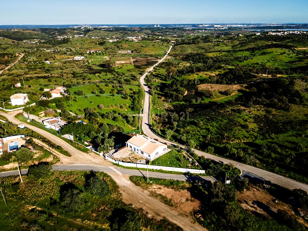 Luxuosa Moradia Isolada com Vista Mar em Castro Marim - Image 31