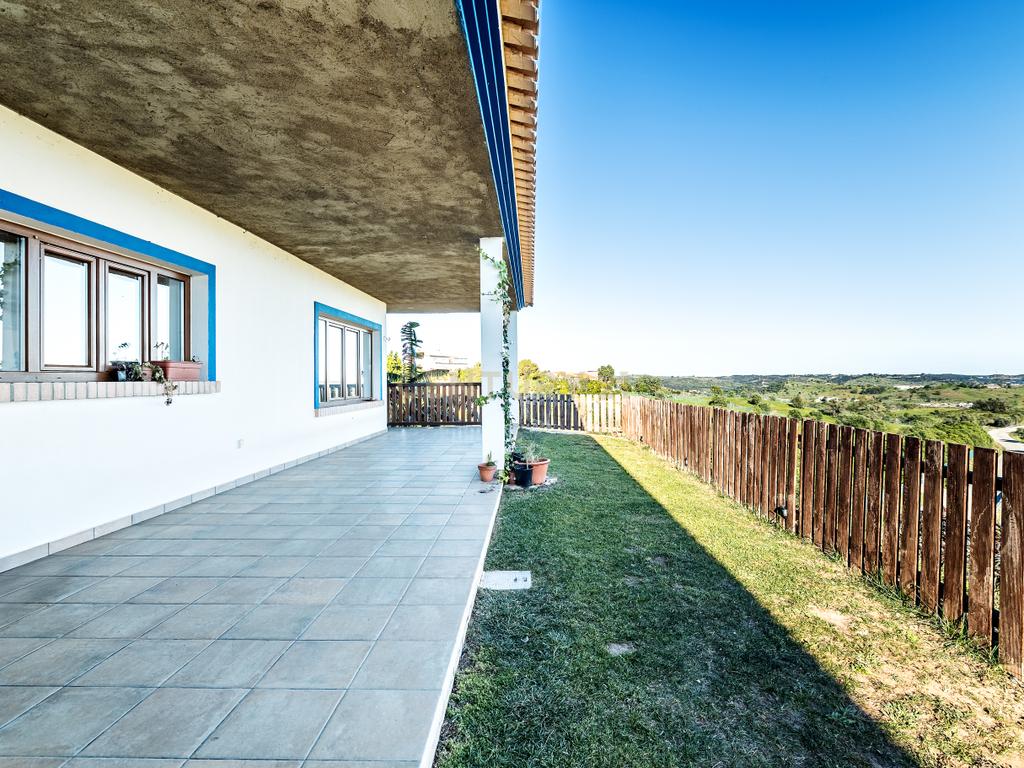 Luxuosa Moradia Isolada com Vista Mar em Castro Marim - Image 7