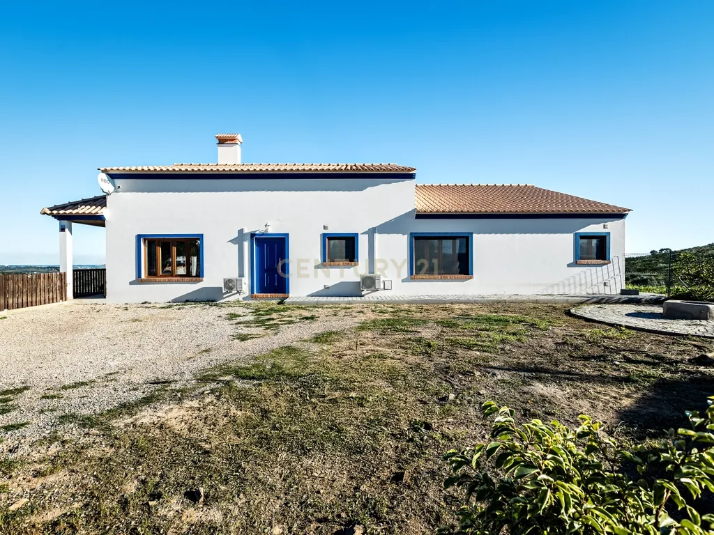 Luxuosa Moradia Isolada com Vista Mar em Castro Marim - Image 28