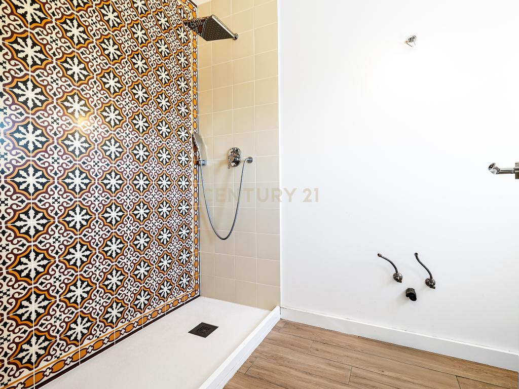 Luxuosa Moradia Isolada com Vista Mar em Castro Marim - Image 26