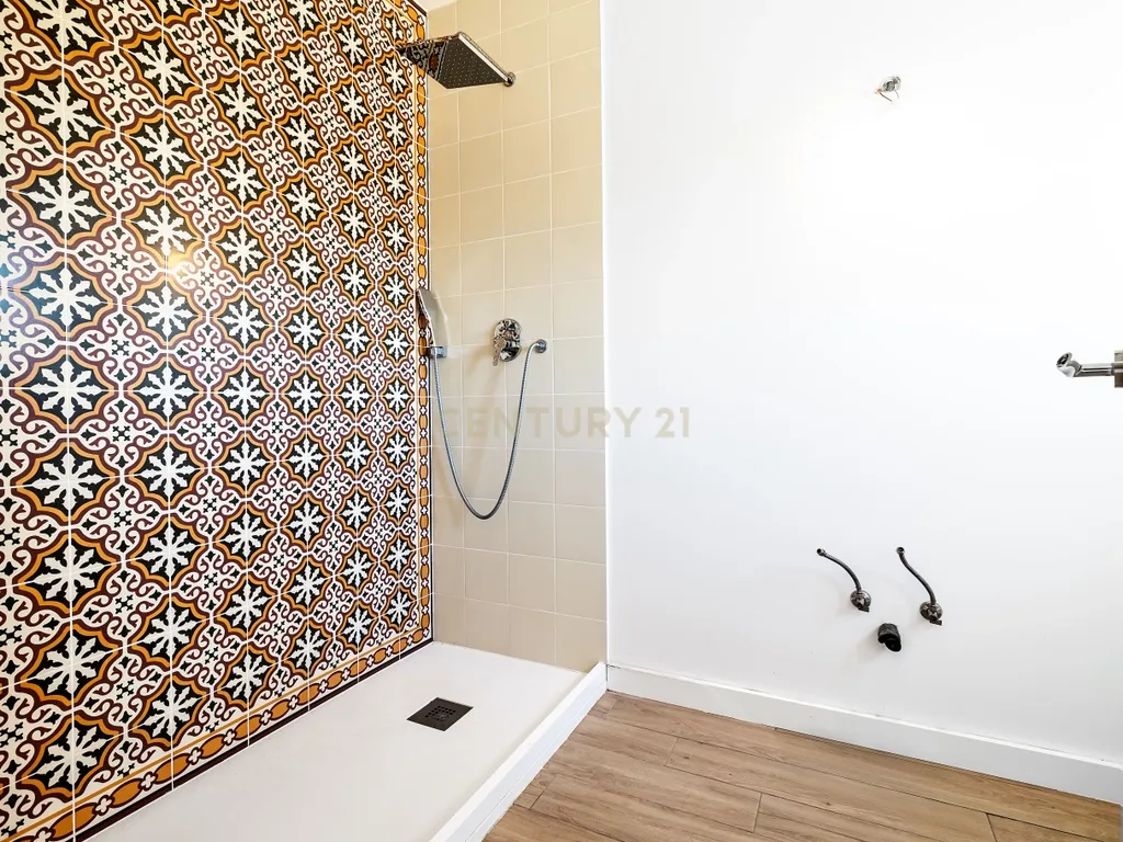 Luxuosa Moradia Isolada com Vista Mar em Castro Marim - Image 26
