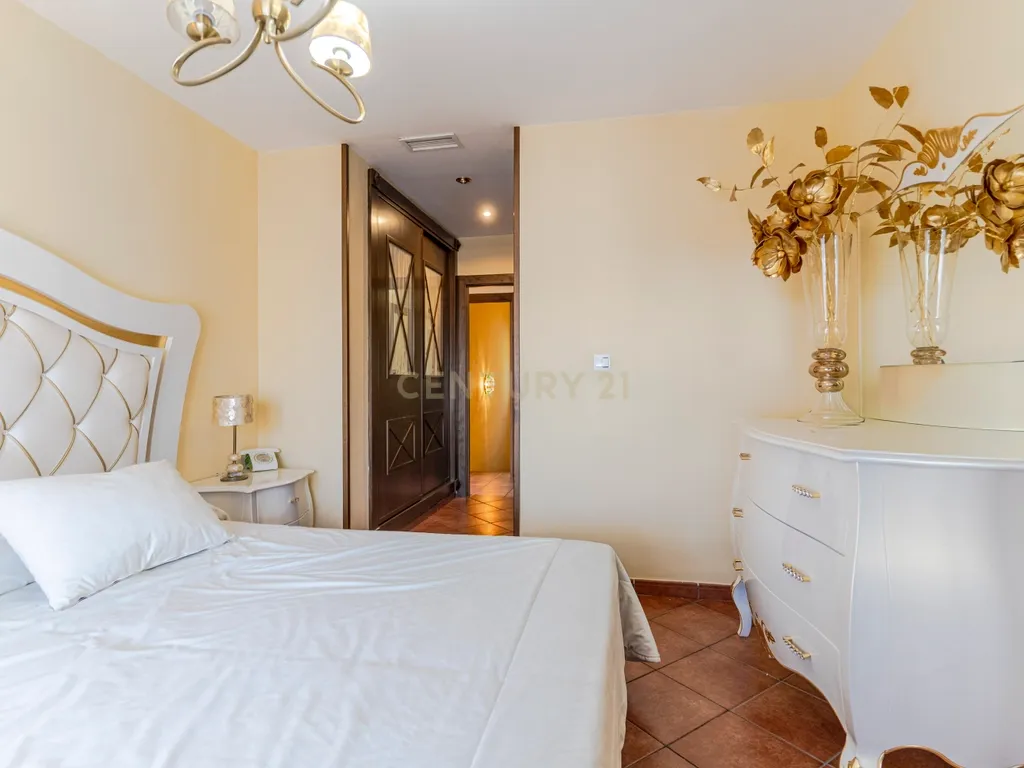 Casa Luxuosa em Albolote, Granada com Vista para as Montanhas - Image 22