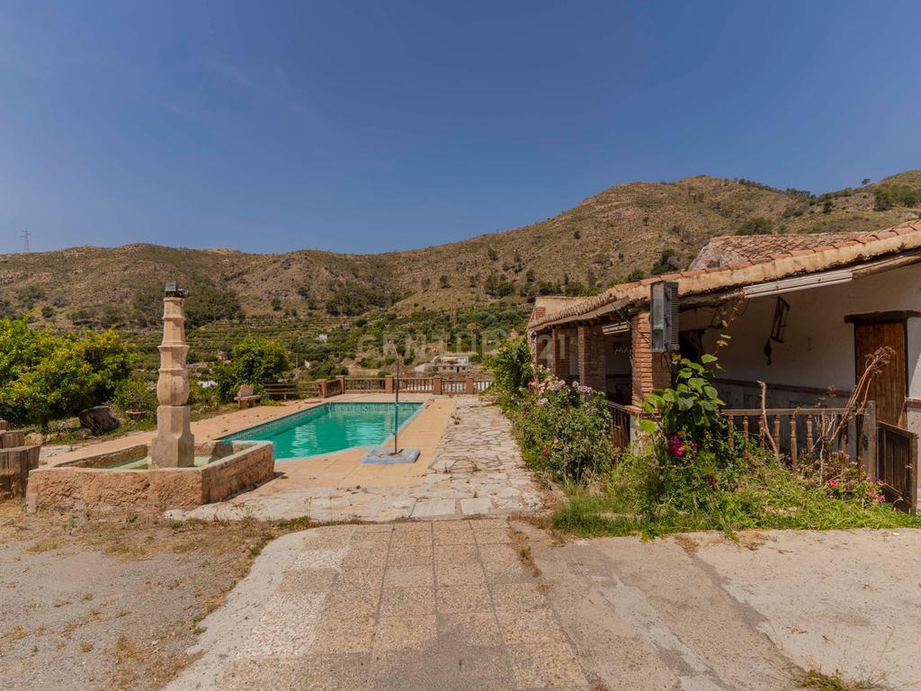 Casa T3 com Vista Panorâmica e Piscina em Granada, Andalucía - Image 3