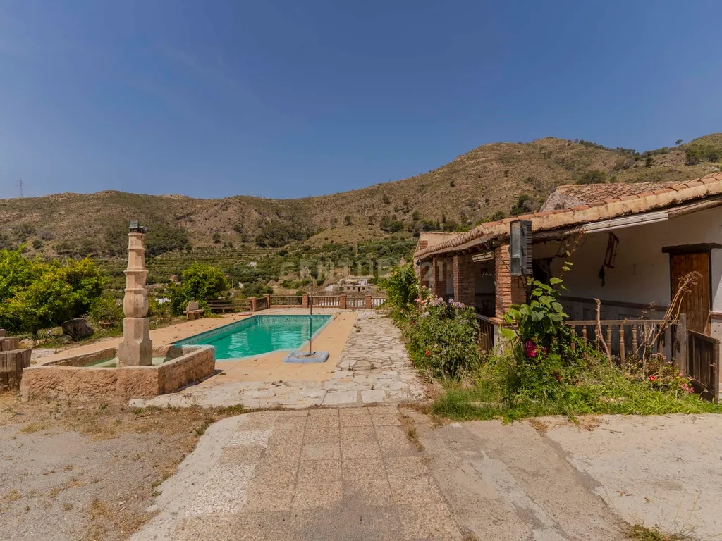 Casa T3 com Vista Panorâmica e Piscina em Granada, Andalucía - Image 3