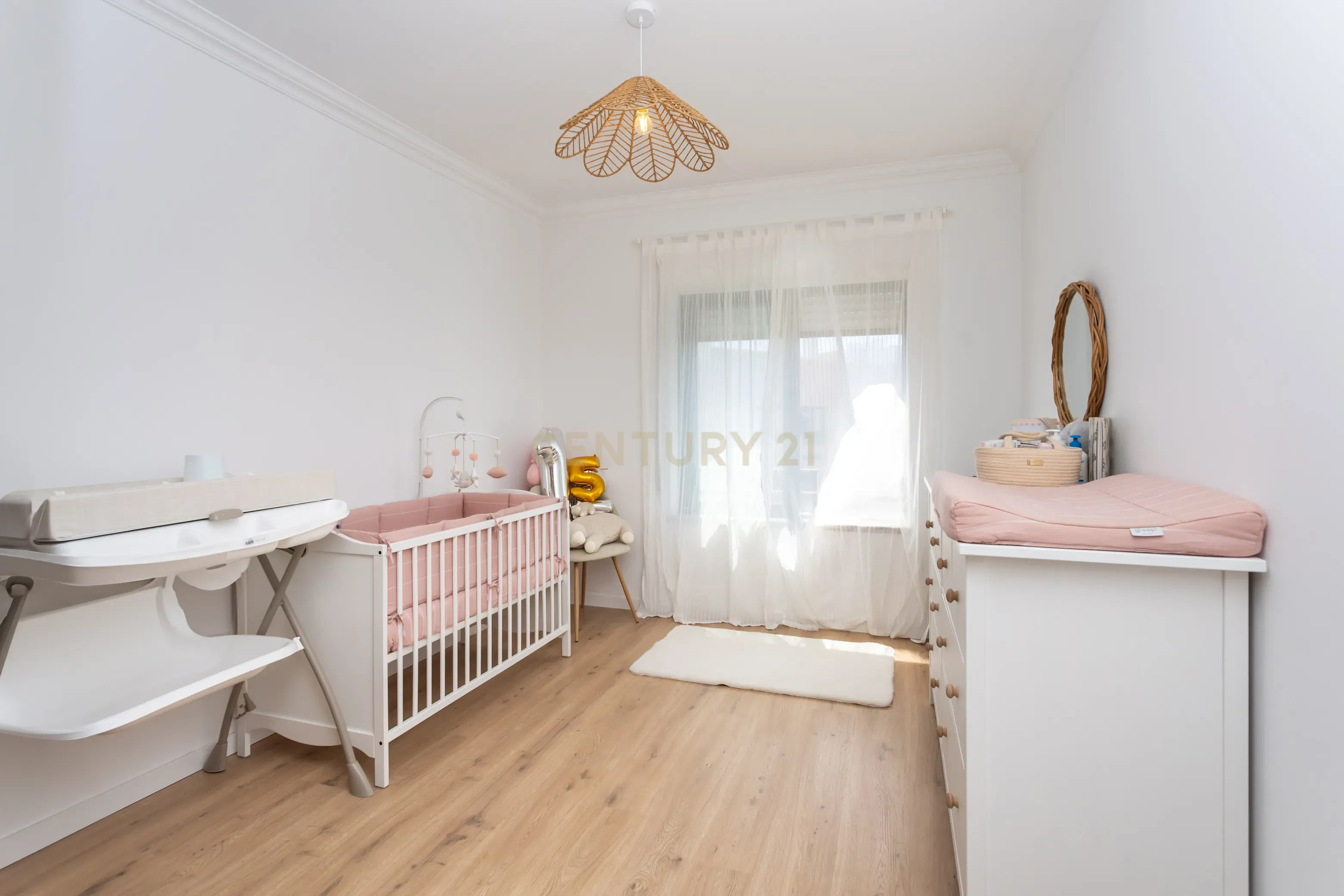 Fabuloso Apartamento T2 + garagem - Monte Belo Norte - Image 12