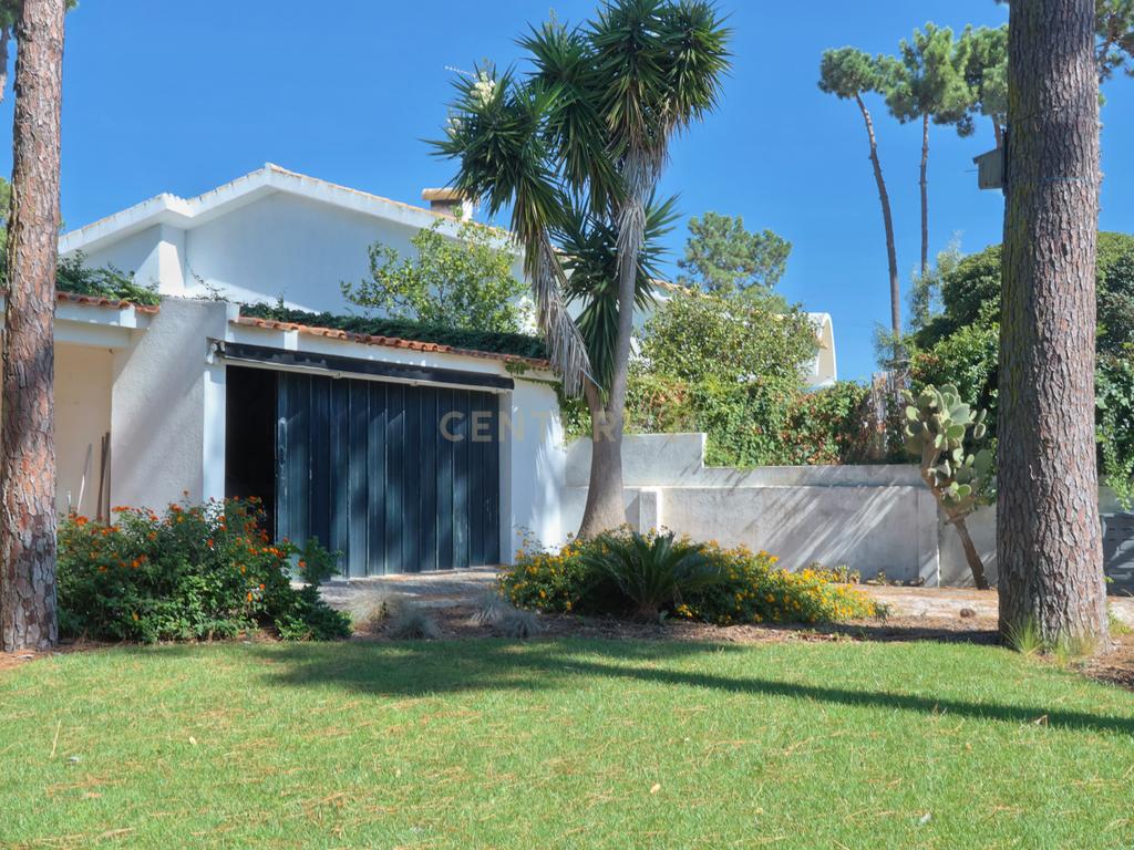 Casa T5 na Verdizela - Qualidade e Exclusividade - Image 40