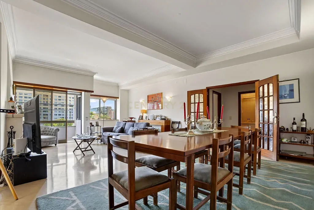 Fotografia 8 de Apartamento Moderno em Campo Grande, Lisboa - 4 Quartos e Vista Panorâmica