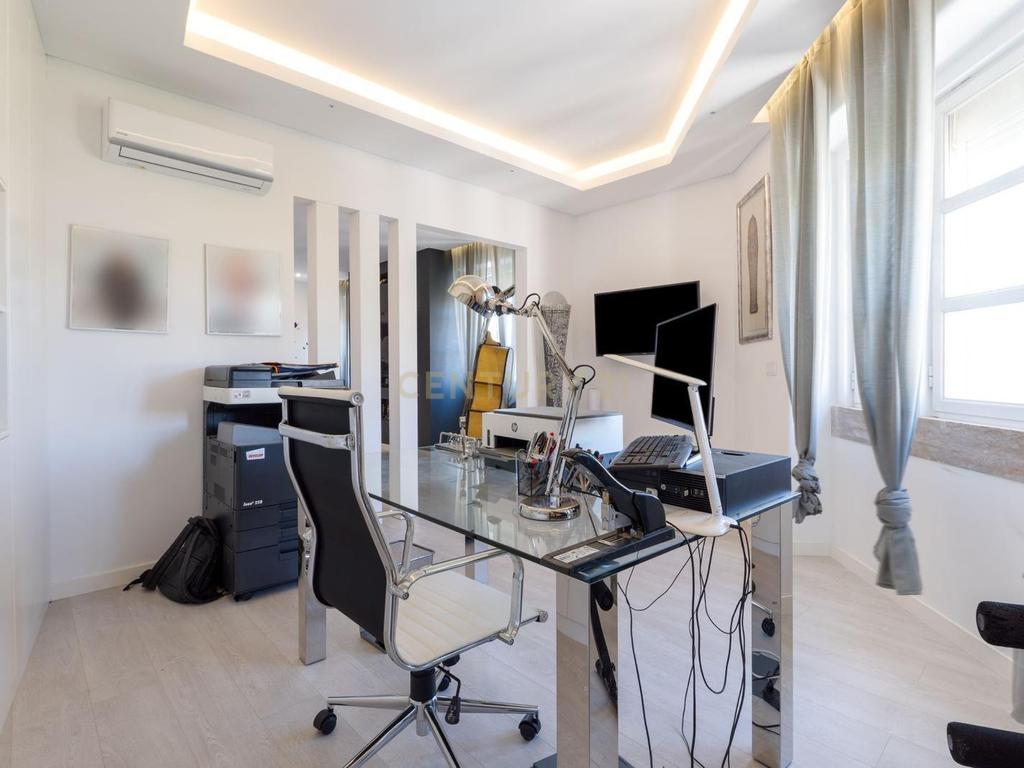 Apartamento T3 de Luxo no Coração de Lisboa - Alameda D. Afonso Henriques - Image 15