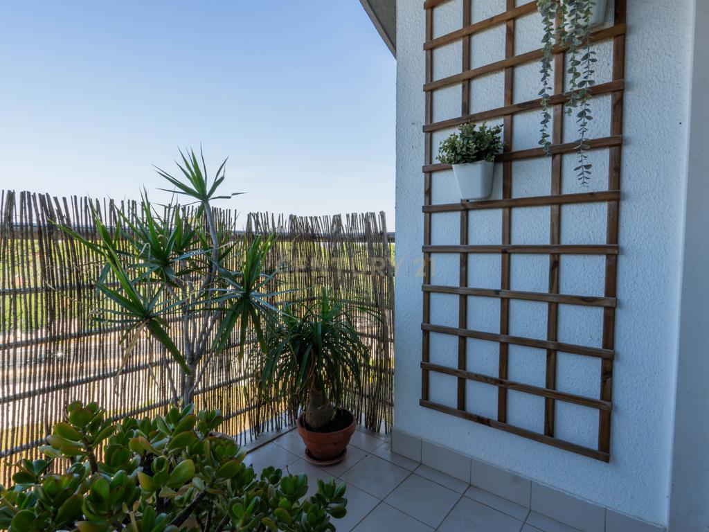 T2 com 115m² na Quinta de São Macário | Varandas | Elevador | Arrecadação | Vista de mar subtil - Image 27