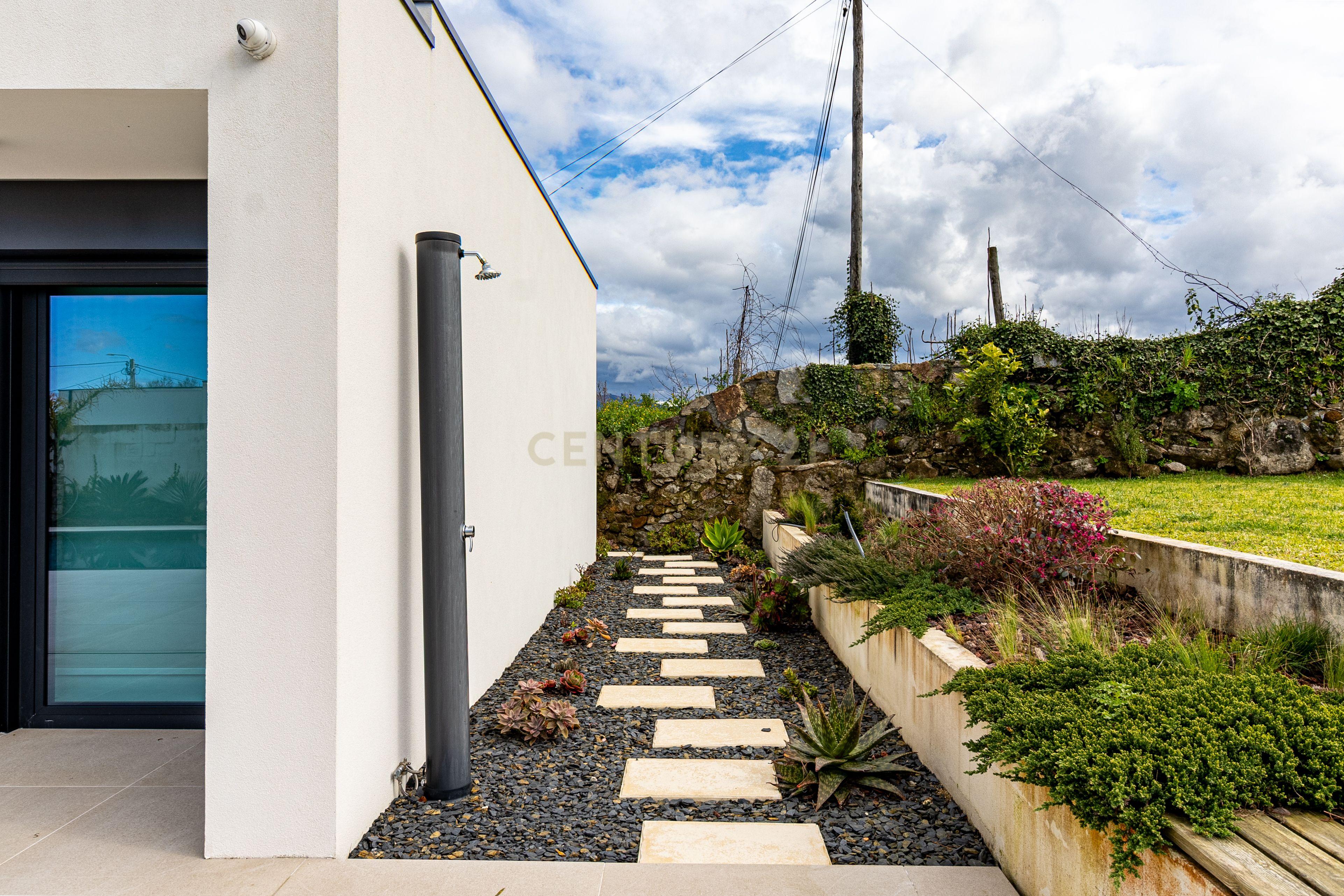 Moradia Térrea com piscina T3 + Escritório em Braga - Image 48