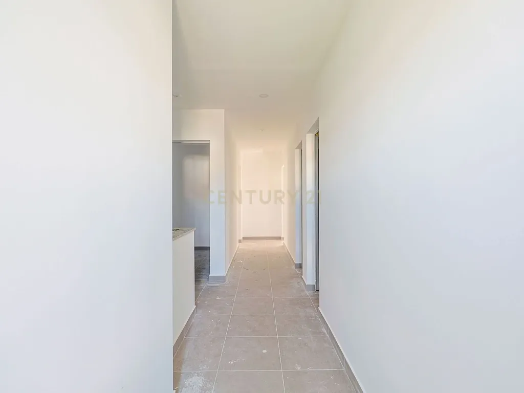 Prédio Charneca Caparica - Frações T1 e T2 - Image 22