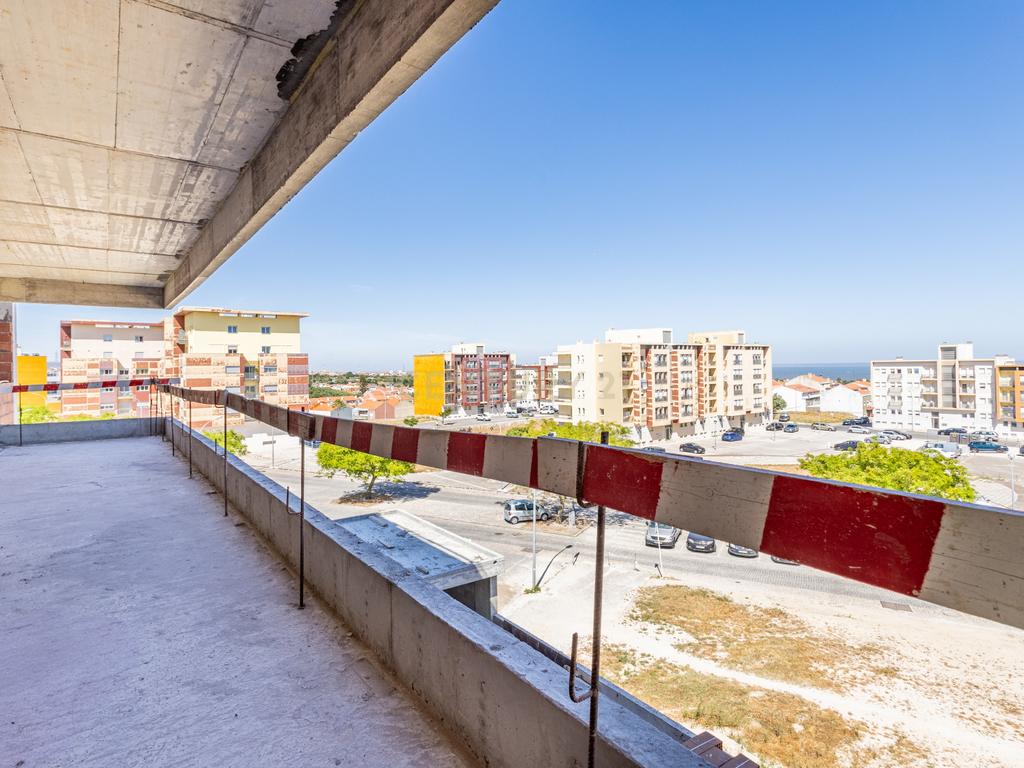 Apartamento T3 - Olea Village 76 - Parque das Oliveiras, Camarate - Image 2