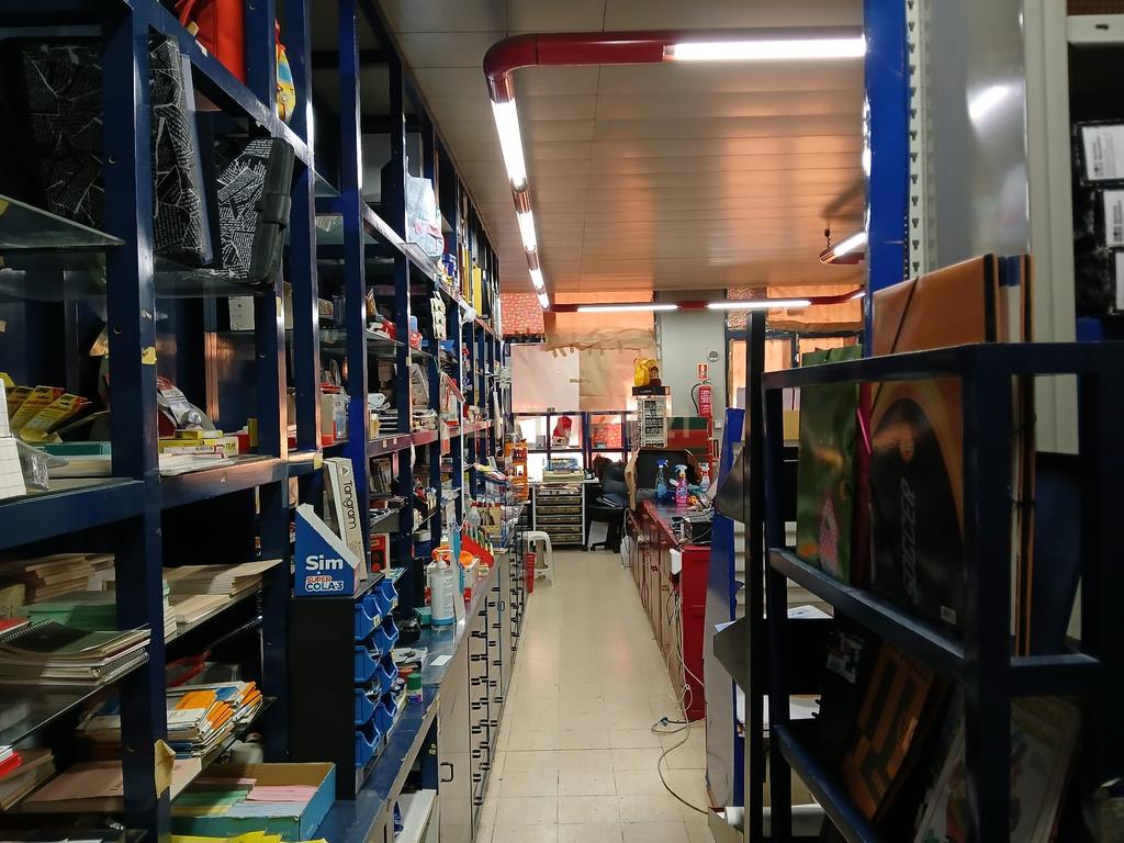 Loja comercial na Póvoa de Santo Adrião - Image 7