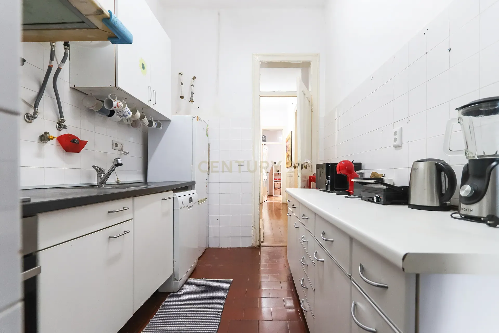 T2+1 com logradouro privado - obras totais - Image 14