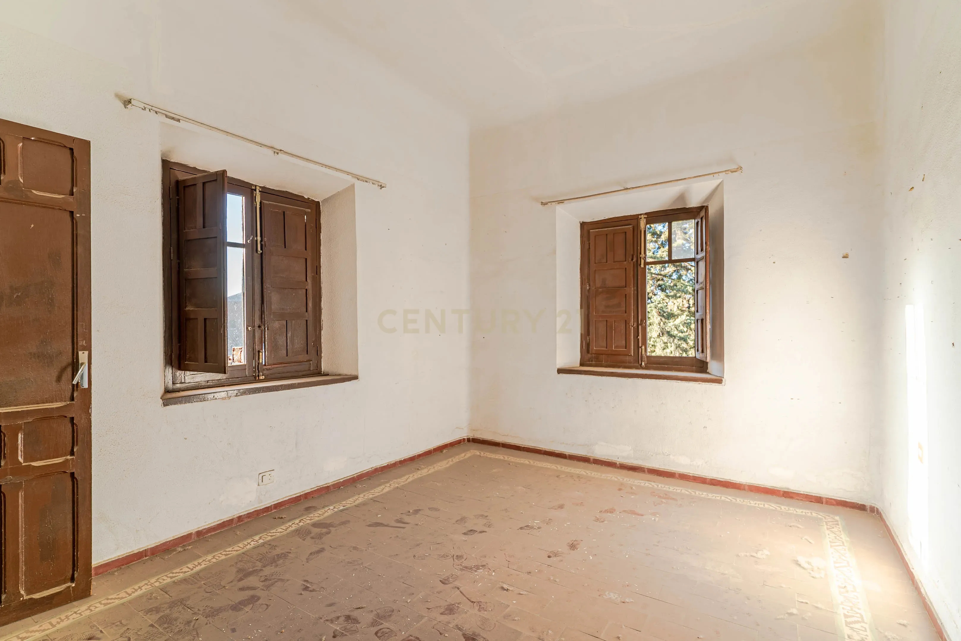 undefined - Image 21