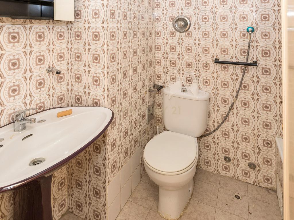 Apartamento T6 | Último Andar | 226m² | Quinta das Palmeiras, Oeiras - Image 19