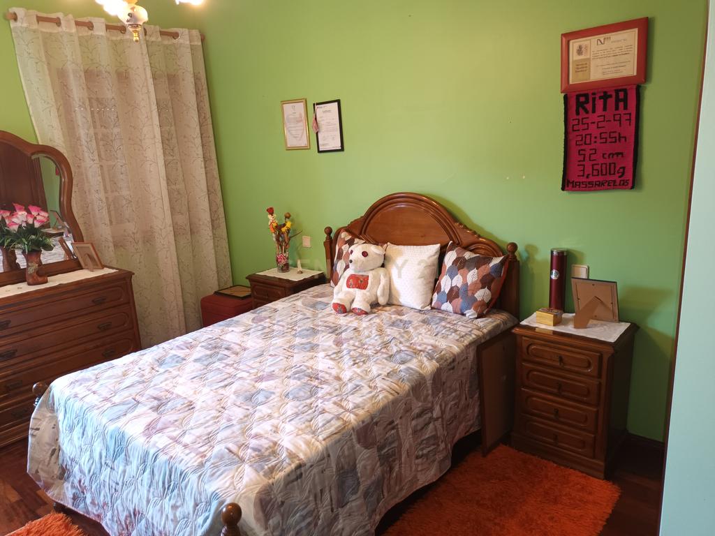 Vende-se apartamento T3 Duplex, zona das Antas, Porto - Image 21