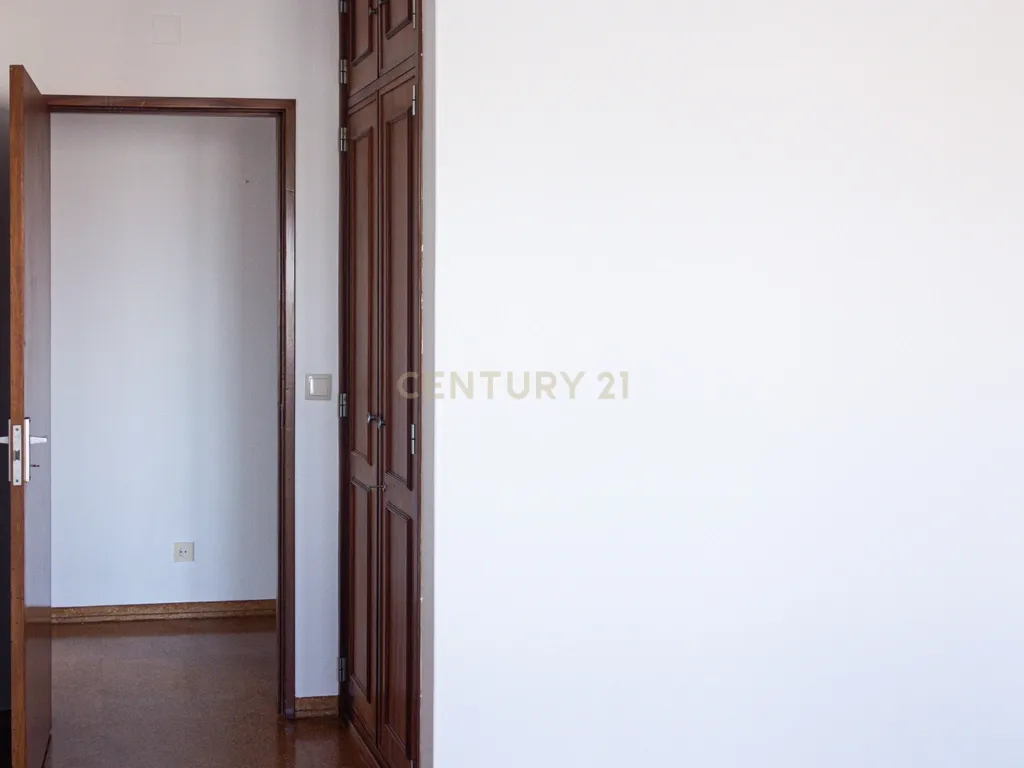 Apartamento T2 com vista mar, Parede - Cascais - Image 19