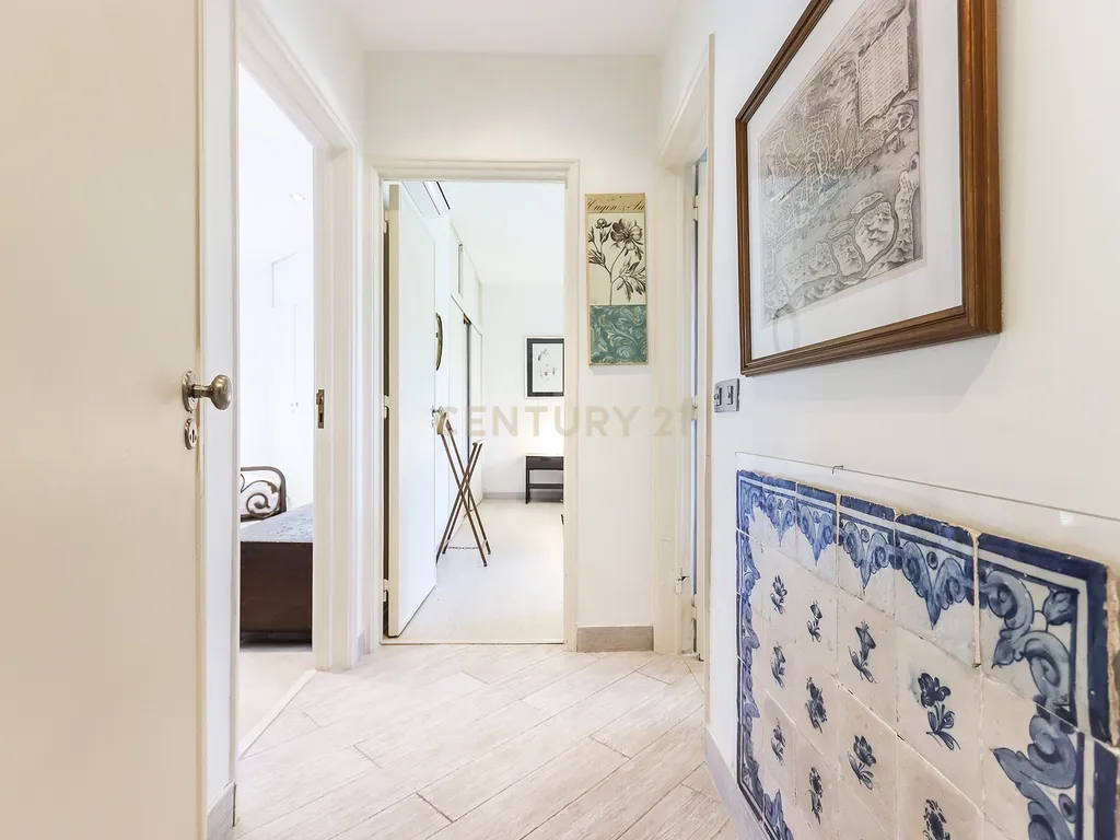 Moradia de 4 Quartos em Cascais e Estoril - Oportunidade Única - Image 15