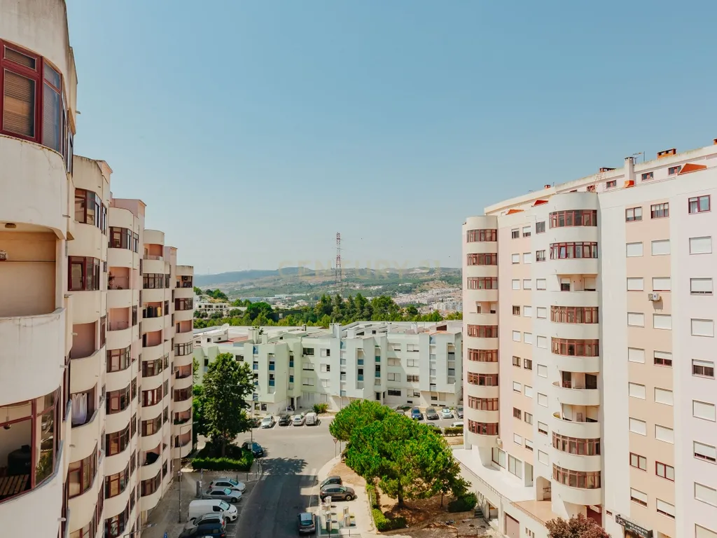 Apartamento T2 para arrendamento na Póvoa de Santa Iria - Image 23