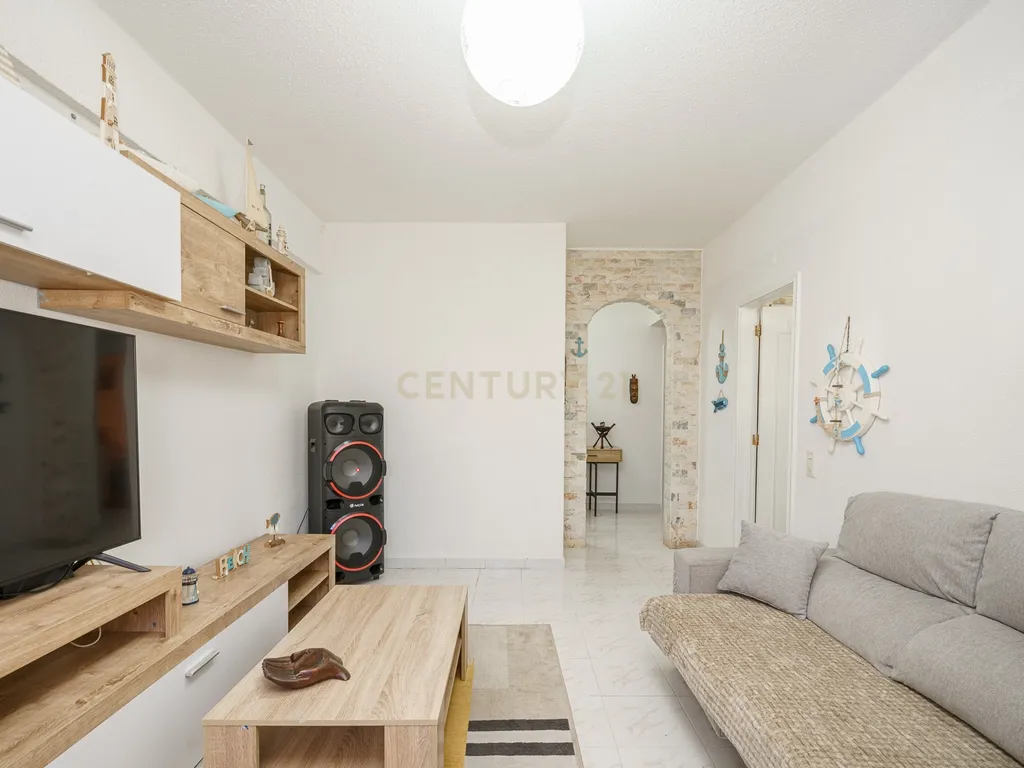 T3 Semi-Remodelado em São Sebastião, Setúbal - Image 6