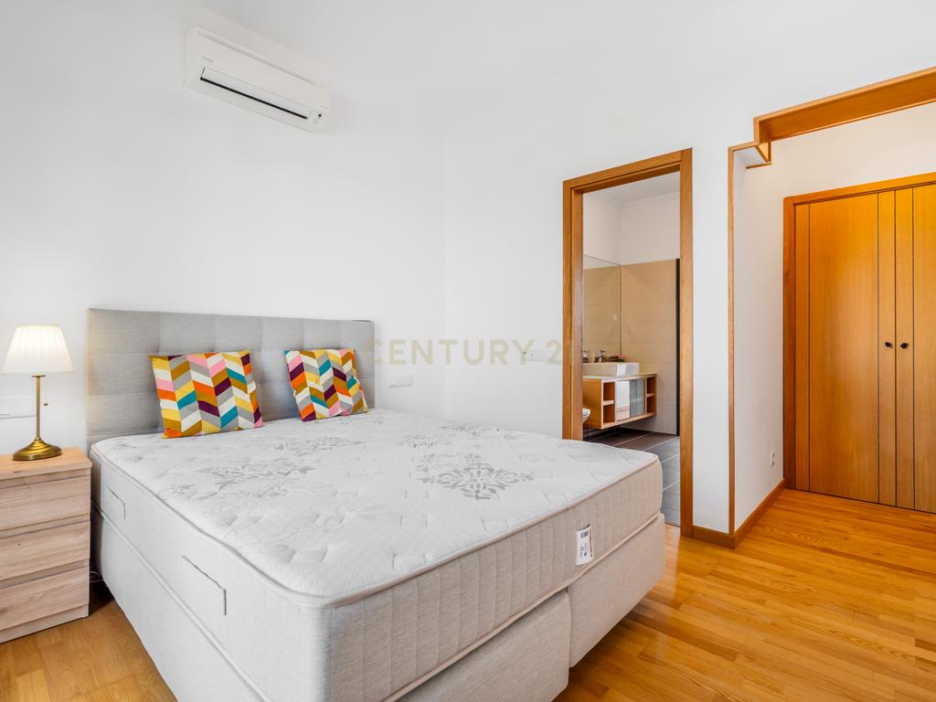 Moradia Unifamiliar de Prestígio | Quinta dos Álamos I Guia – Albufeira | T5 | Piscina | Jardim - Image 28