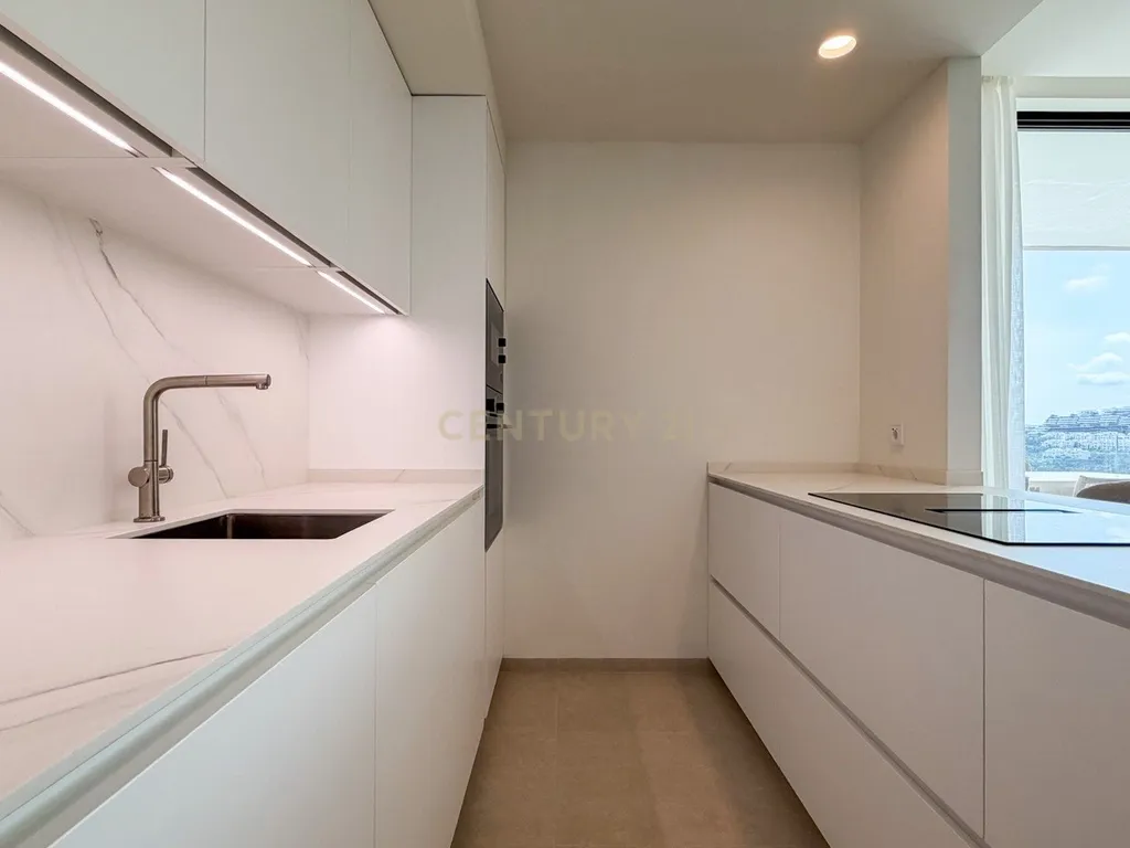 Appartement de luxe entièrement meublé de 3 chambres avec vue panoramique - Image 15