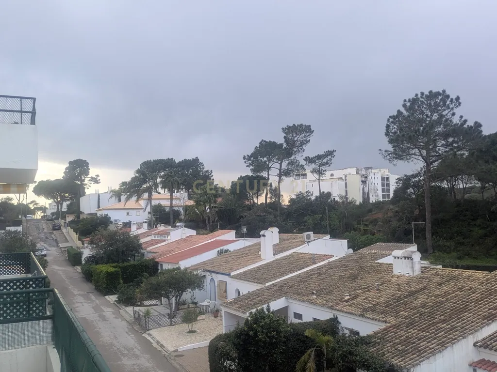Venda de propriedade com usufruto temporário por 5 anos - T2 em Albufeira/Vila Moura - a poucos metros da praia da Falésia - Image 27