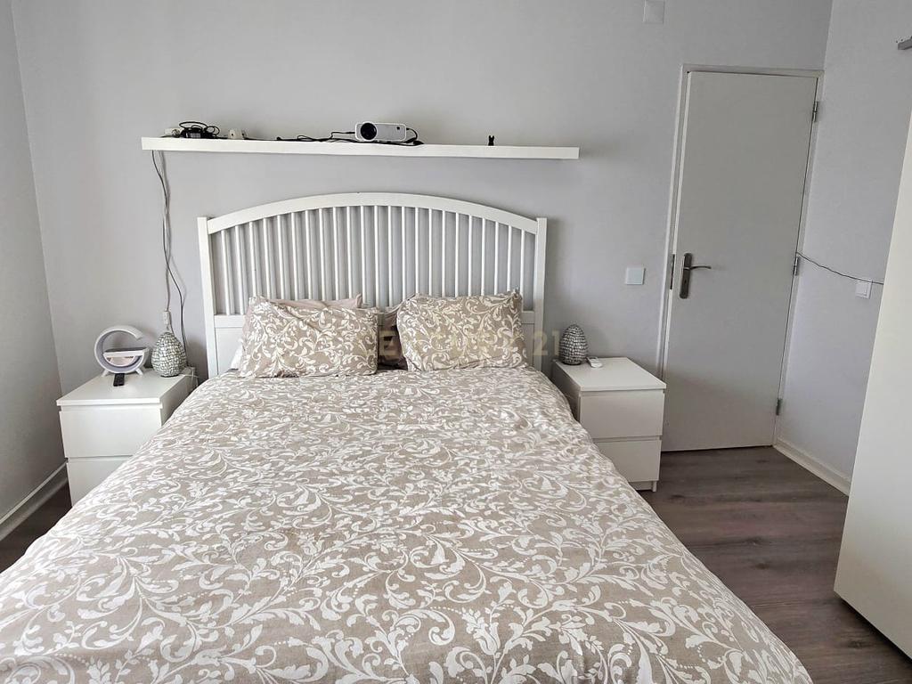Apartamento T3 mobilado - Almada - Image 19