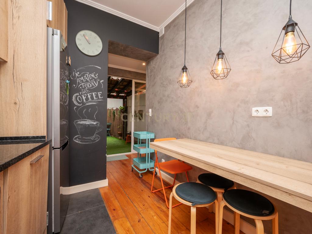 Apartamento T3 com terraço na Graça - Image 17