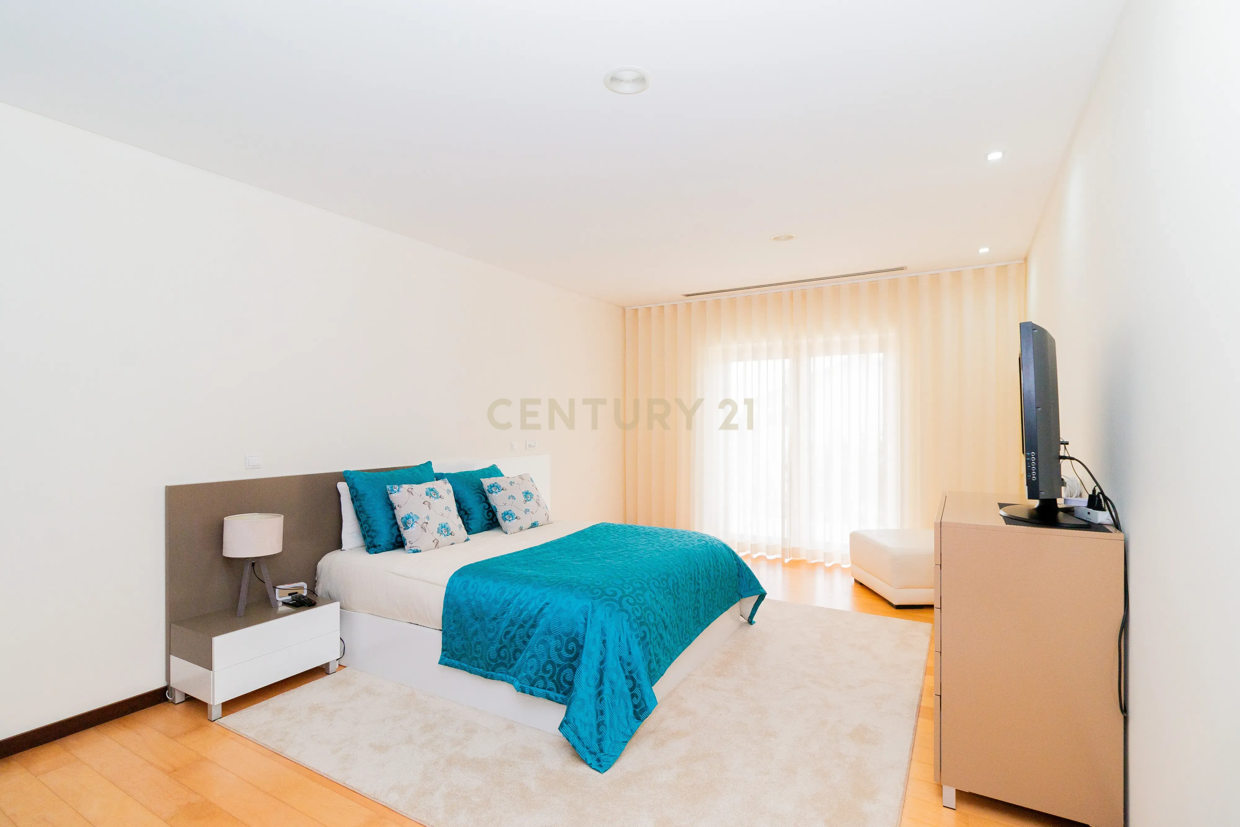 Excelente Moradia T5 terrea - Image 22