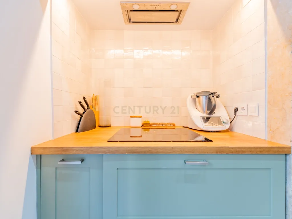 Apartamento T5 de Charme com Jardim Privativo nas Avenidas Novas | Avenida 5 de Outubro, Lisboa - Image 17