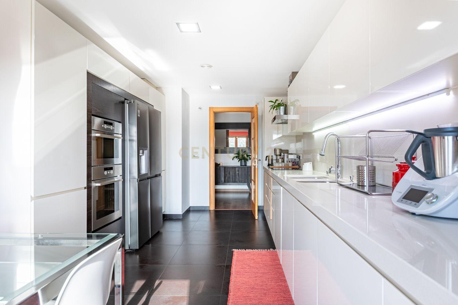 Apartamento T4 à venda em Sacavém e Prior Velho, Loures — foto 10
