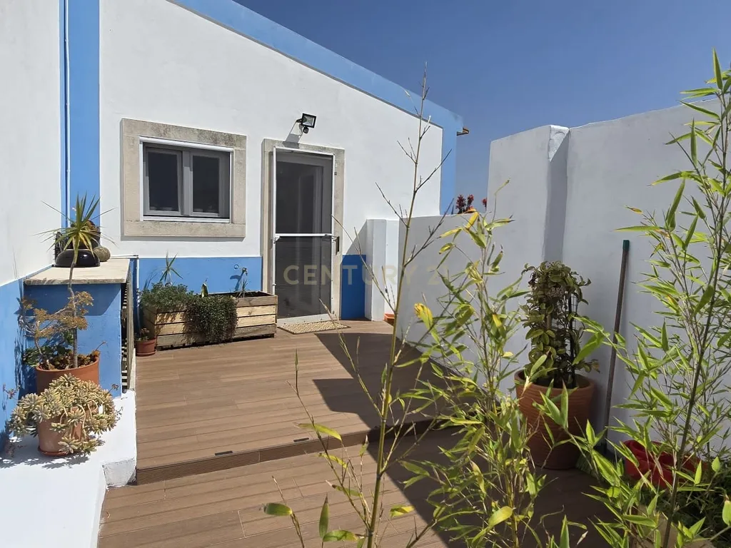 Moradia Renovado com Terraço e Jardim Caixaria - Torres Vedras - Image 32