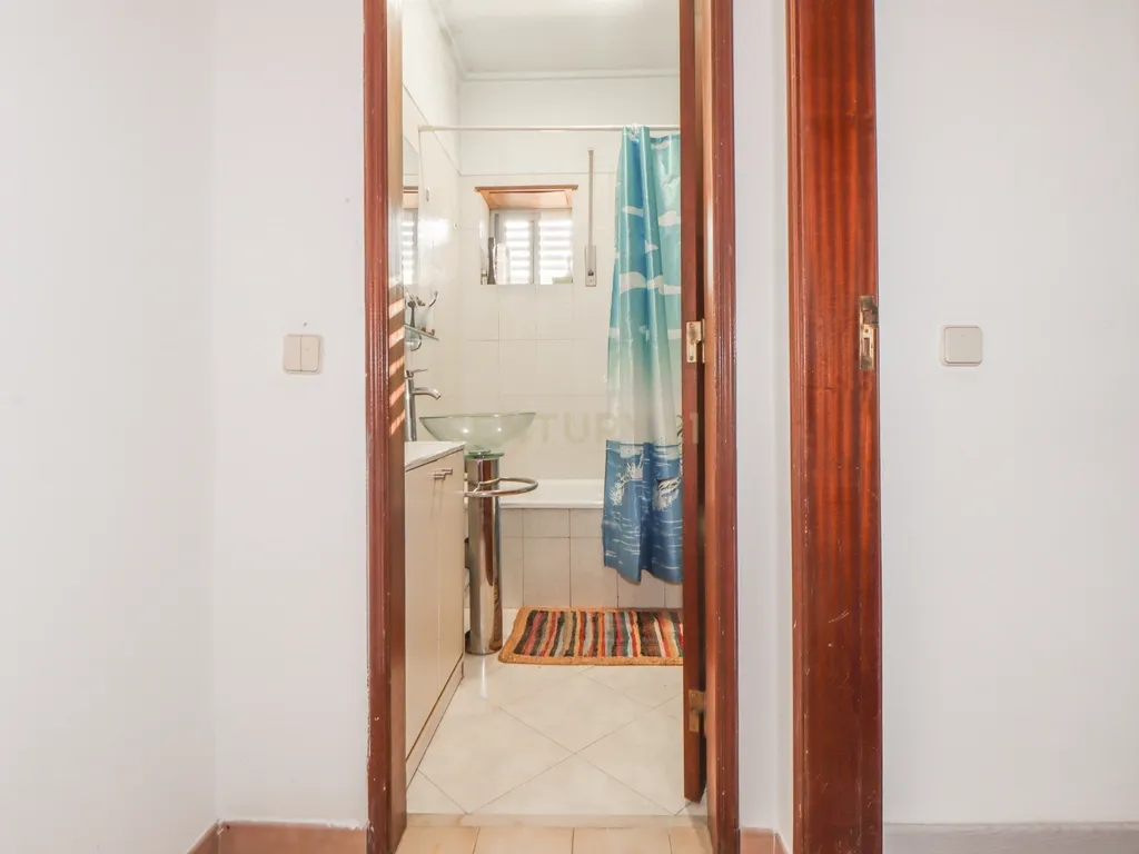 Apartamento T1 em Farinheiras - Aldeia de Paio Pires - Seixal - Image 7
